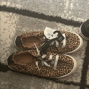 Leopard Print Memory Foam Sneakers - Animal Print Casual Shoes
